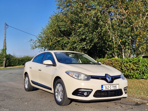Renault Fluence Saloon, Diesel, 2014, Yellow