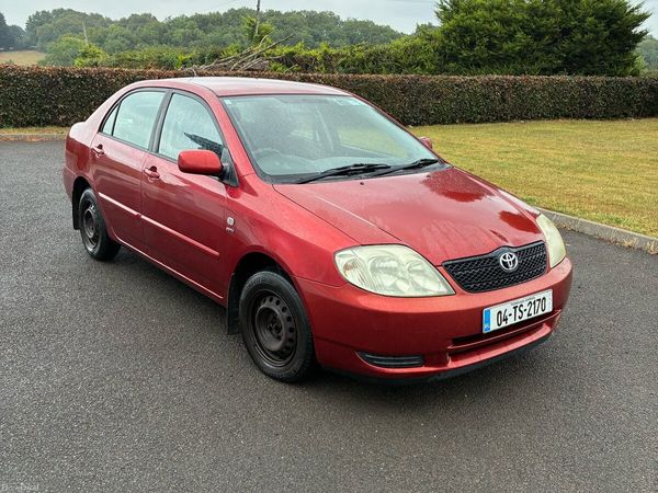 Toyota Corolla Saloon, Petrol, 2004, Red