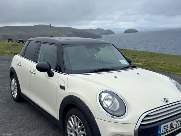 Mini Cooper Hatchback, Diesel, 2015, White