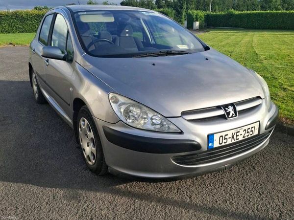 Peugeot 307 Hatchback, Diesel, 2005, Silver