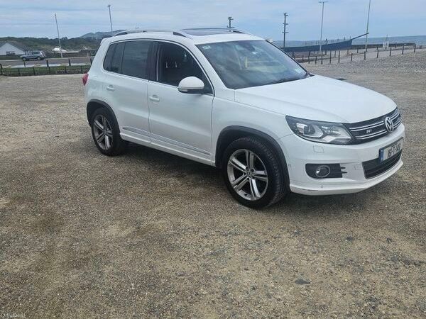 Volkswagen Tiguan SUV, Diesel, 2016, White