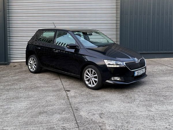 Skoda Fabia Hatchback, Petrol, 2020, Black