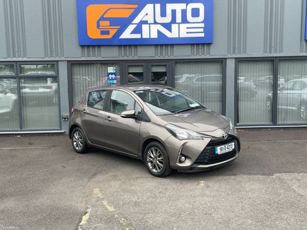 Toyota Yaris Hatchback, Petrol, 2019, Grey