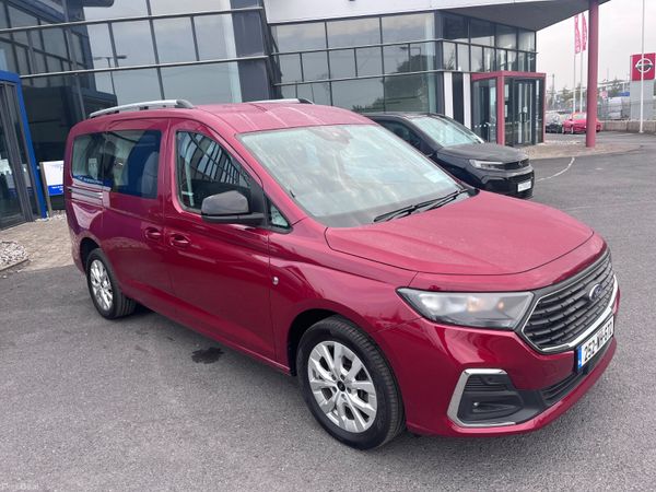 Ford Tourneo Connect MPV, Diesel, 2025, Red
