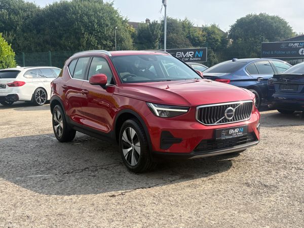 Volvo XC40 SUV, Petrol Hybrid, 2022, Red