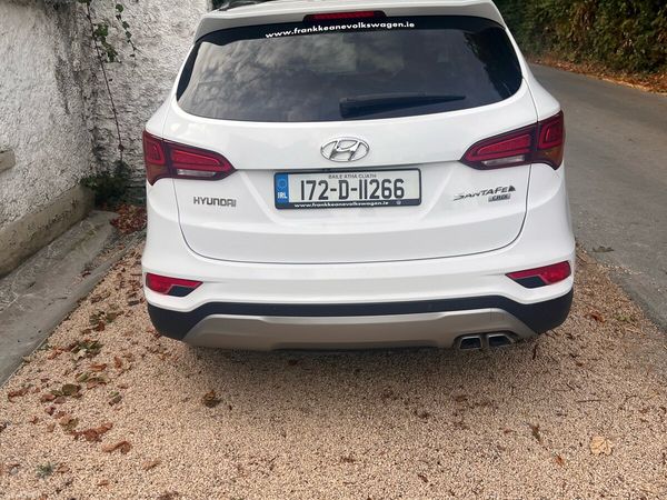 Hyundai Santa Fe SUV, Diesel, 2017, White