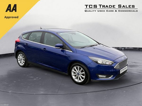 Ford Focus Hatchback, Diesel, 2017, Blue