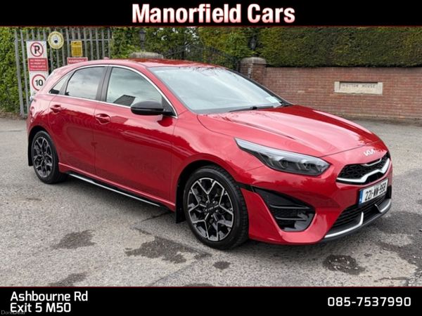 Kia Ceed Hatchback, Petrol, 2022, Red