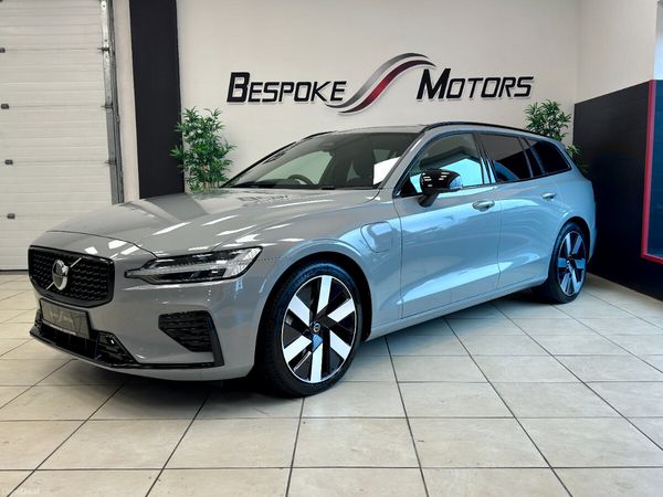 Volvo V60 Estate, Petrol Plug-in Hybrid, 2024, Grey