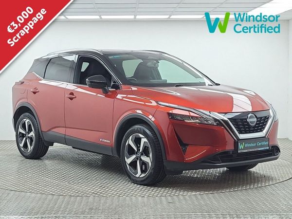 Nissan Qashqai MPV, Petrol, 2023, Orange
