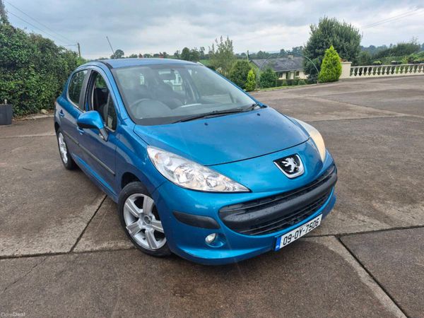 Peugeot 207 Hatchback, Diesel, 2009, Blue