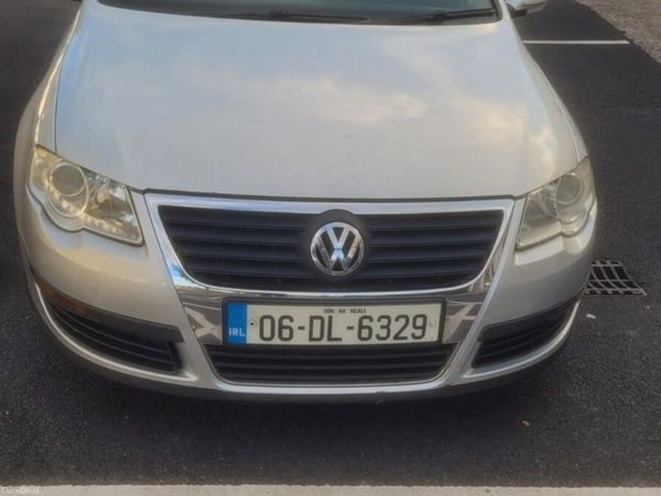Volkswagen Passat Saloon, Diesel, 2006, Silver