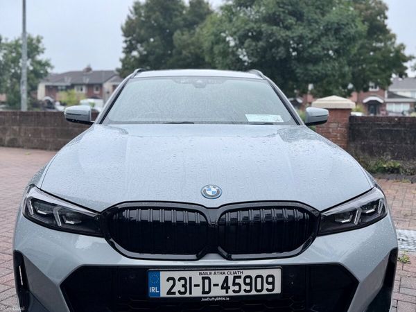 BMW 3-Series Estate, Petrol Plug-in Hybrid, 2023, Grey