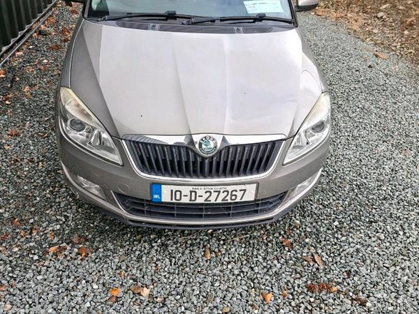 Skoda Fabia Hatchback, Diesel, 2010, Beige