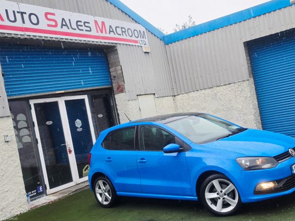 Volkswagen Polo Hatchback, Petrol, 2016, Blue