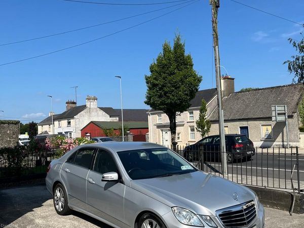 Mercedes-Benz E-Class Saloon, Diesel Hybrid, 2013, Silver