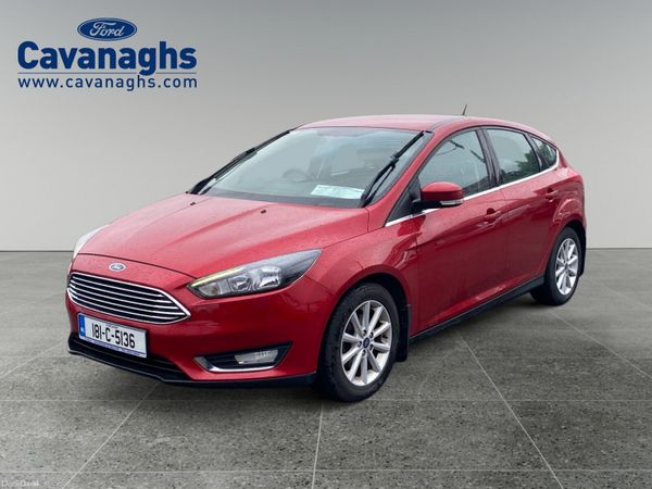Ford Focus Hatchback, Diesel, 2018, Red