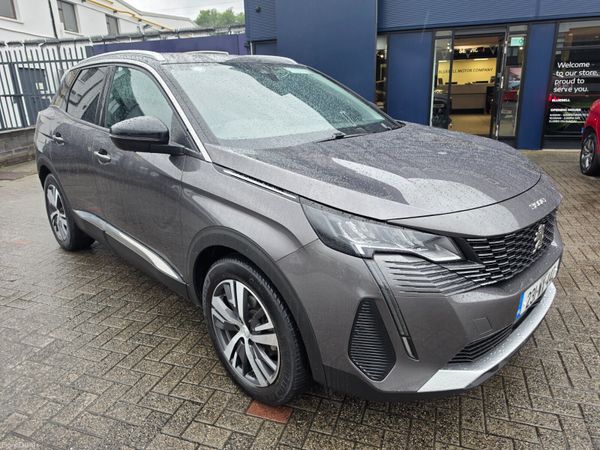 Peugeot 3008 MPV, Diesel, 2023, Grey