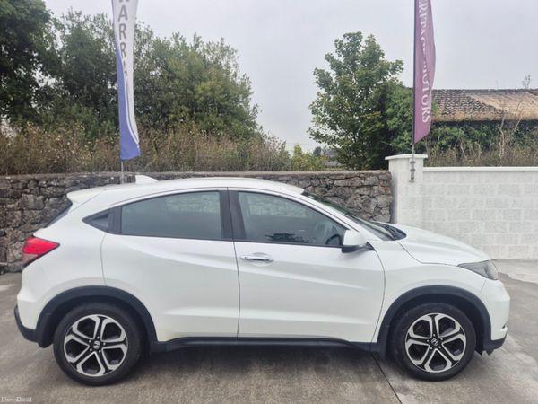 Honda HR-V MPV, Petrol, 2016, White