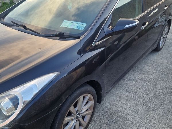 Hyundai i40 Saloon, Petrol, 2012, Black