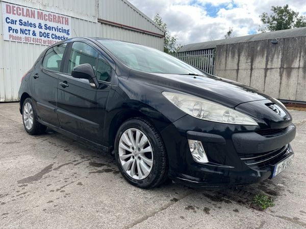 Peugeot 208 Hatchback, Petrol, 2013, Black