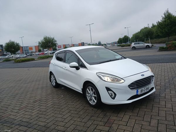 Ford Fiesta Hatchback, Diesel, 2018, White