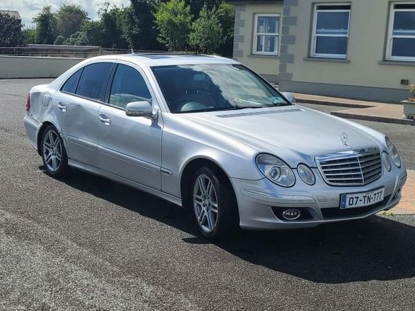 Mercedes-Benz E-Class Saloon, Petrol, 2007, Silver