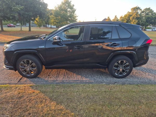 Toyota RAV4 SUV, Petrol Hybrid, 2024, Black