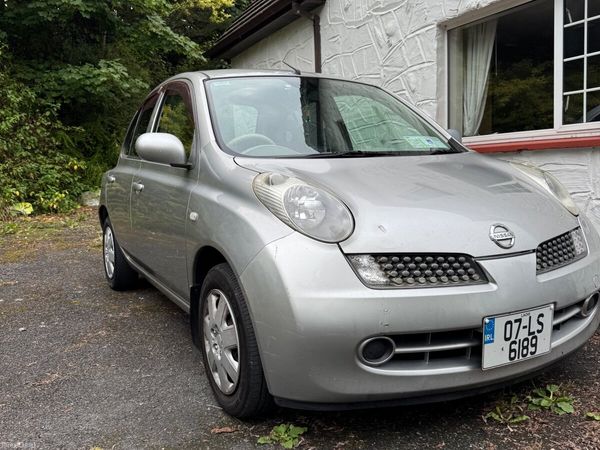 Nissan March Hatchback, Petrol, 2007, Gold