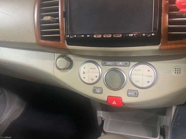 Nissan Micra Hatchback, Petrol, 2006, Blue
