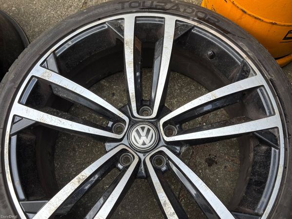 Volkswagen Scirocco Coupe, Diesel, 2015, White