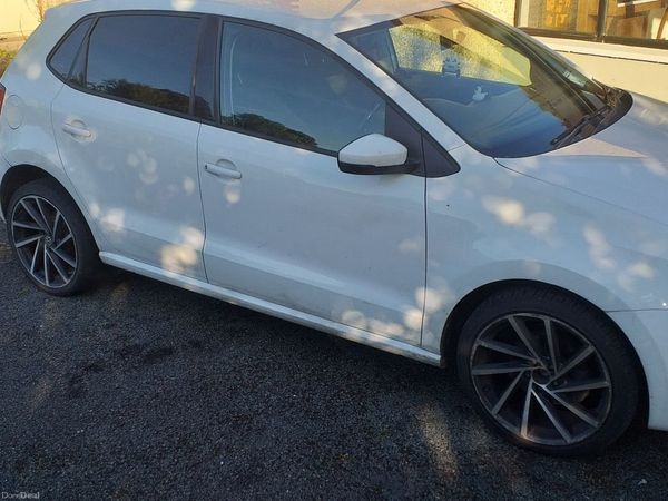 Volkswagen Polo Hatchback, Diesel, 2016, White