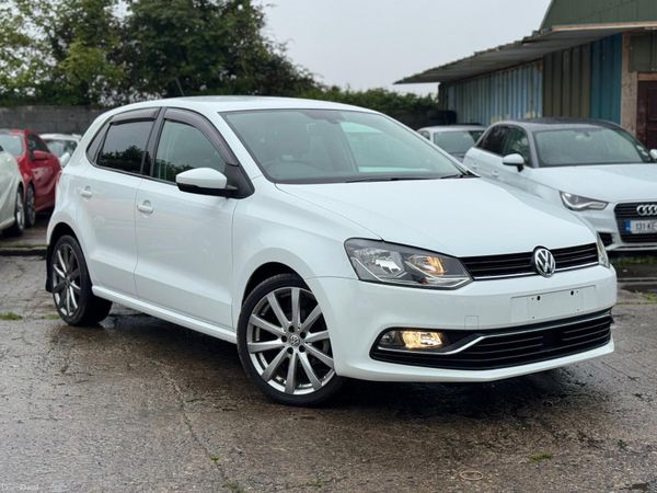 Volkswagen Polo Hatchback, Petrol, 2015, White