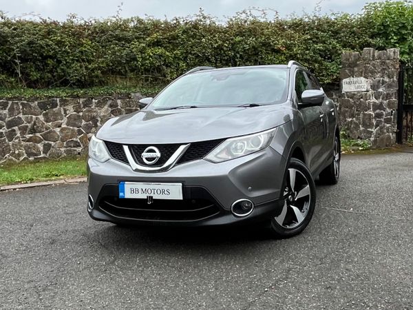 Nissan Qashqai Hatchback, Petrol, 2016, Grey