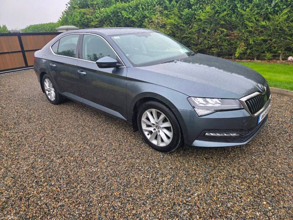 Skoda Superb Saloon, Diesel, 2021, Grey
