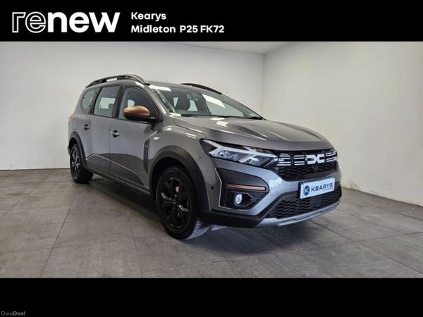 Dacia Jogger MPV, Petrol, 2024, Grey