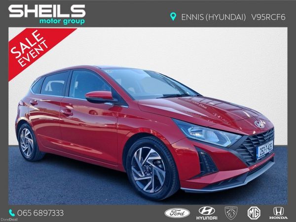 Hyundai i20 Hatchback, Petrol, 2025, Red