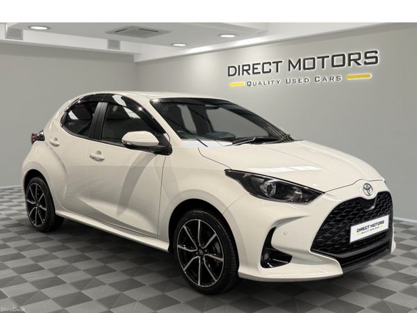 Toyota Yaris Hatchback, Petrol Hybrid, 2024, White