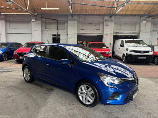 Renault Clio Hatchback, Petrol, 2022, Blue