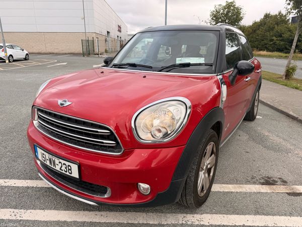 Mini Cooper Hatchback, Diesel, 2015, Red