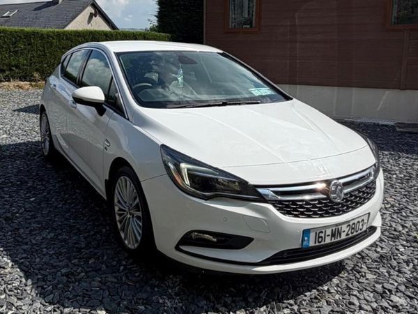 Vauxhall Astra Hatchback, Diesel, 2016, White