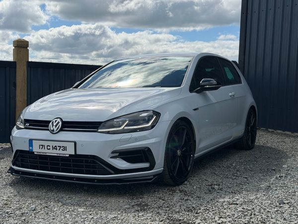 Volkswagen Golf Hatchback, Petrol, 2017, Silver