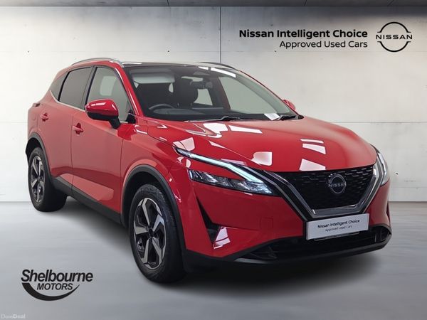 Nissan Qashqai Hatchback, Petrol, 2023, Red