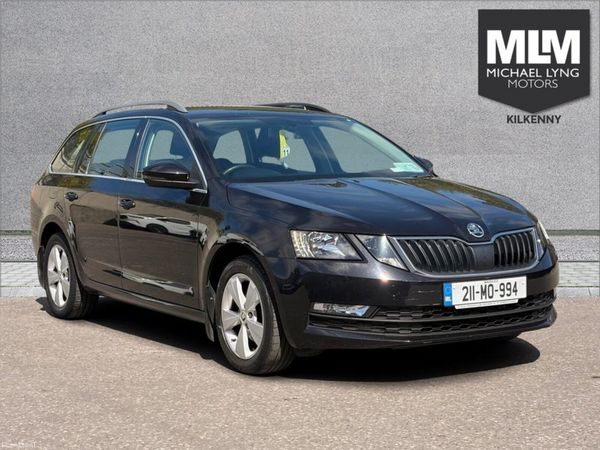 Skoda Octavia Estate, Diesel, 2021, Black