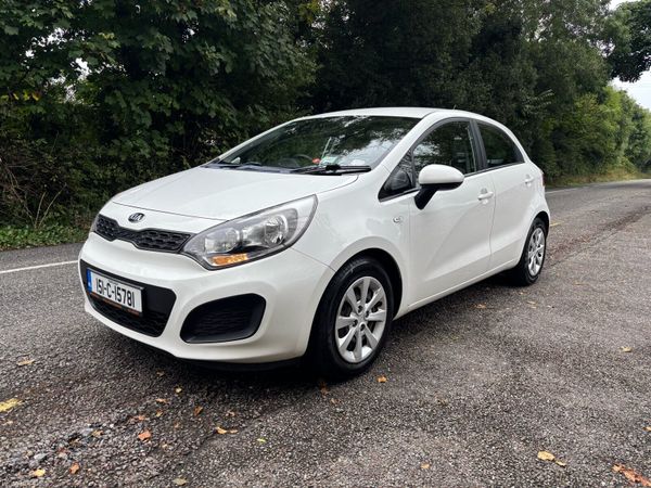 Kia Rio Hatchback, Petrol, 2015, White