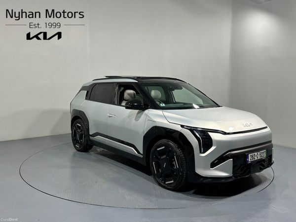 Kia EV3 Hatchback, Electric, 2026, Silver