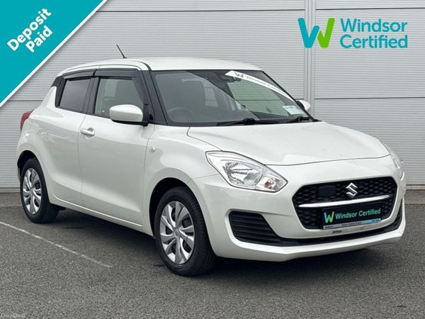 Suzuki Swift Hatchback, Petrol, 2022, White