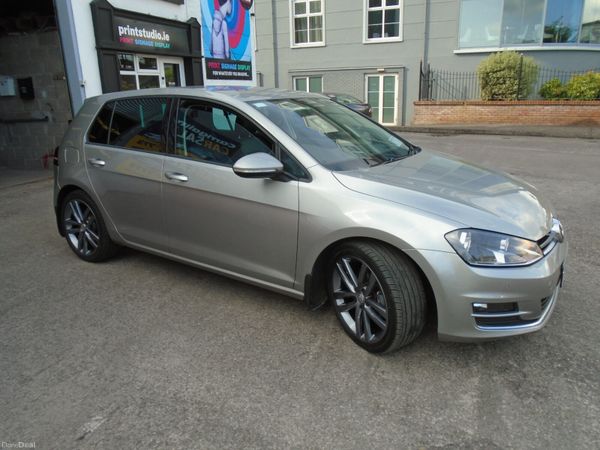 Volkswagen Golf Estate, Petrol, 2017, Grey