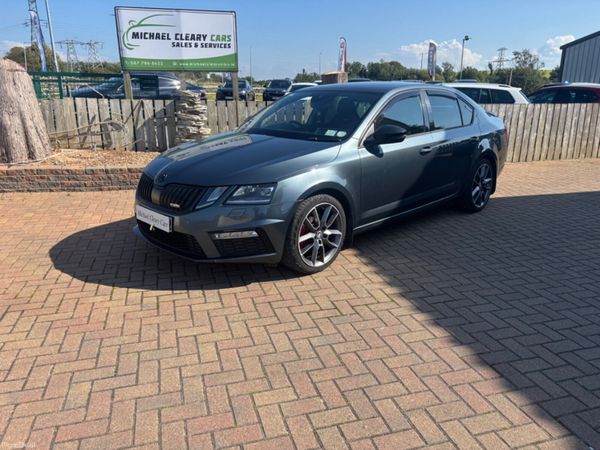 Skoda Octavia Hatchback, Diesel, 2017, Grey