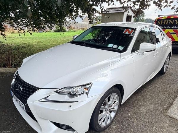 Lexus IS Saloon, Petrol Hybrid, 2016, White